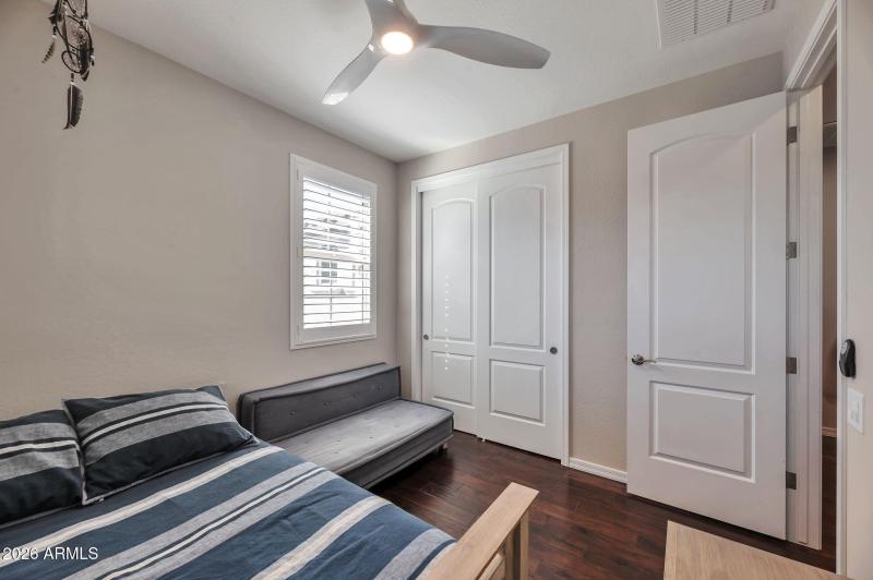 9-web-or-mls-QP- 780_7356