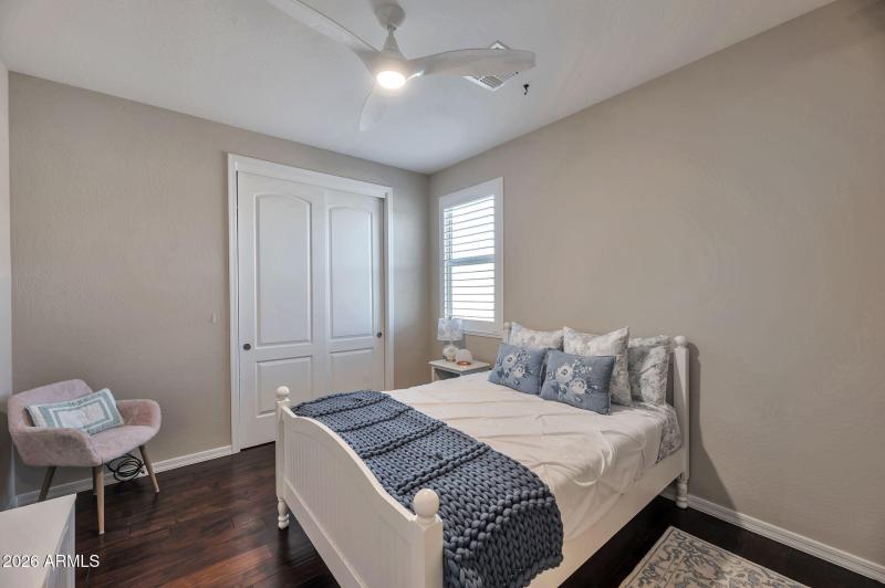 11-web-or-mls-QP- 780_7358