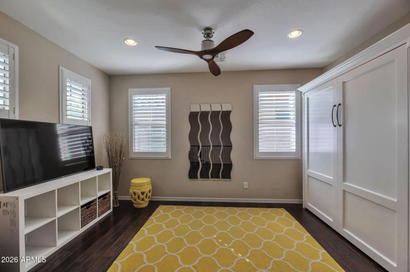 17-web-or-mls-QP- 780_7368