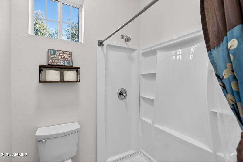 52-web-or-mls-52-N Wyatt Dr