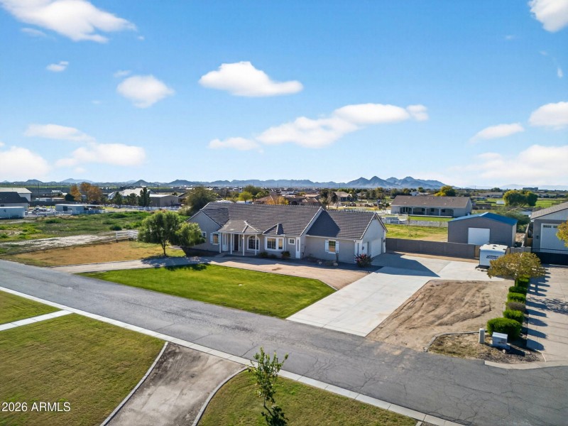 82-web-or-mls-12-N Wyatt Dr