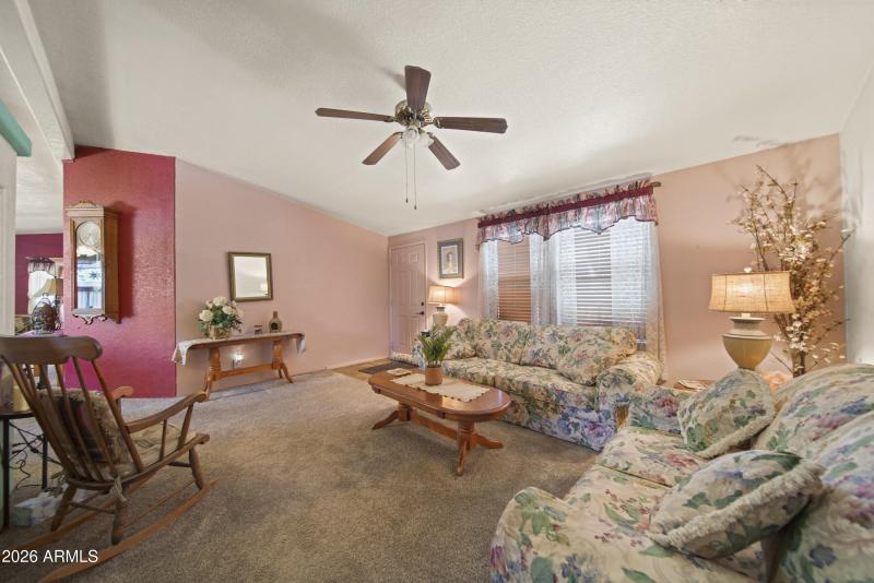 22780 W Sunrise Rd 00033