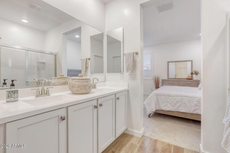 5333 N 205th Lane - Web Quality - 023 -