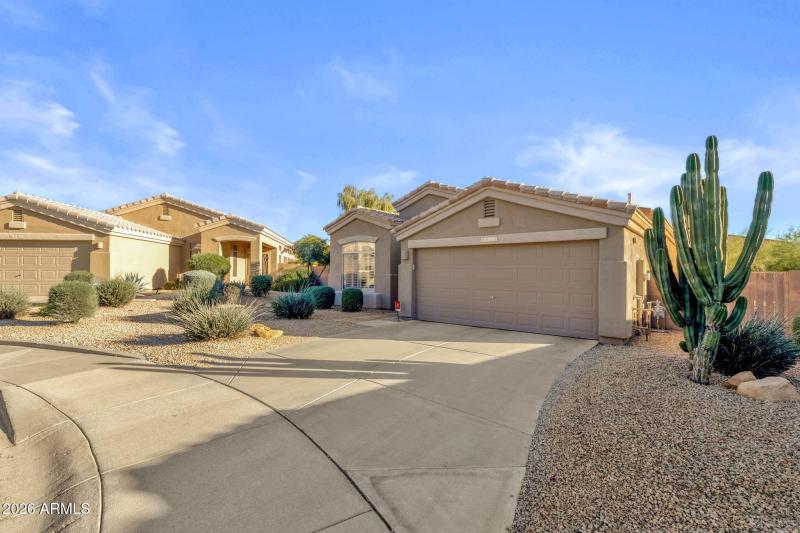 3-web-or-mls-8953-e-calle-buena-vista