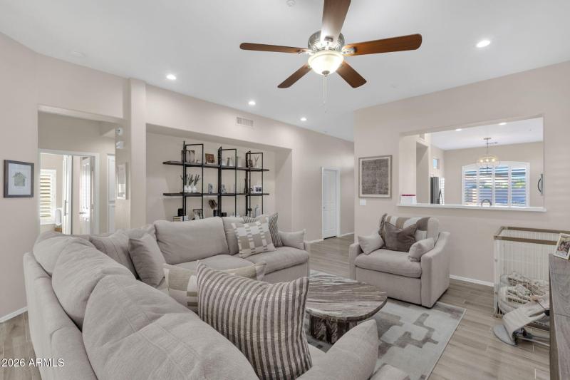 17-web-or-mls-8953-e-calle-buena-vista