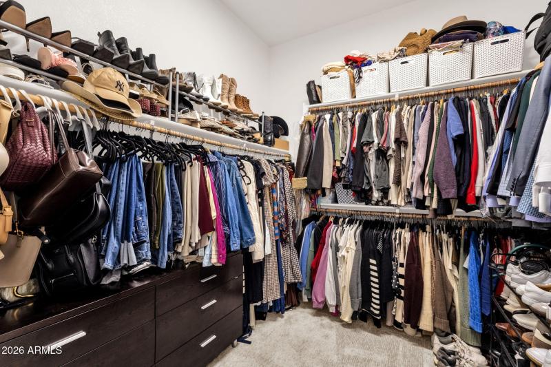 32-web-or-mls-8953-e-calle-buena-vista