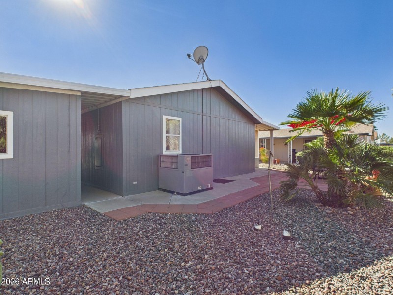 20-web-or-mls-CAM03379G0-PR0171-STILL020