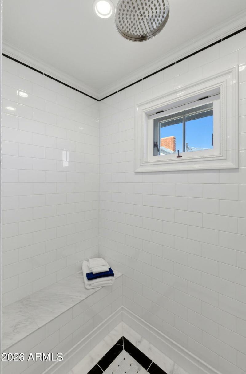 33-Primary Bathroom (2)