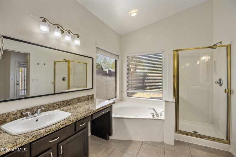 19-web-or-mls-D46A6744