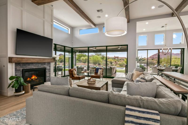 014_Great Room Grandeur