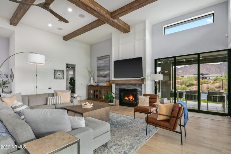 016_One Level Living