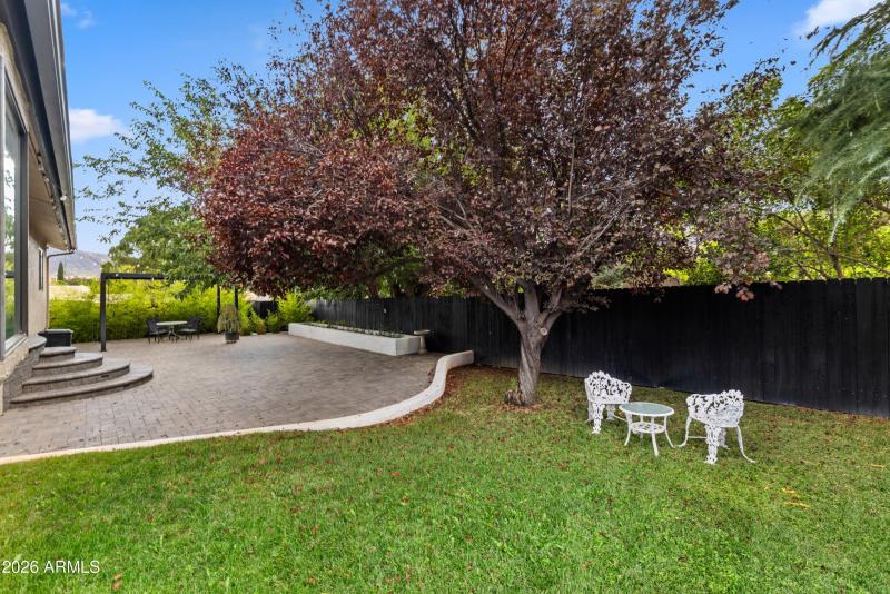 Private Backyard Sanctuary