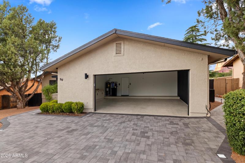 Oversized Garage with Epoxy Flooring