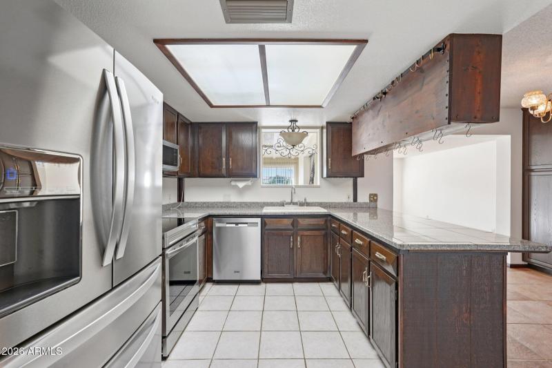 13-web-or-mls-W Banff Ln.-S2101-013