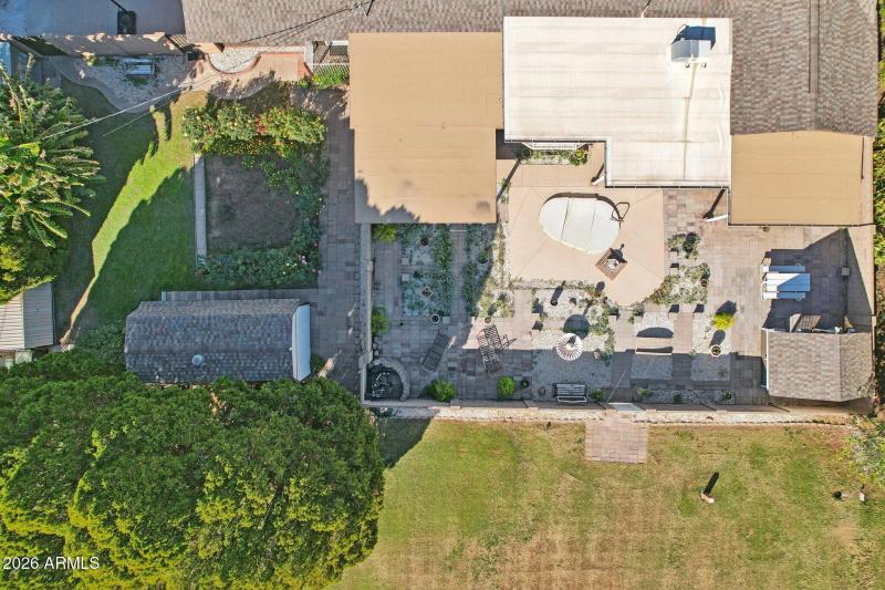 59-web-or-mls-W Banff Ln.-S2101-057