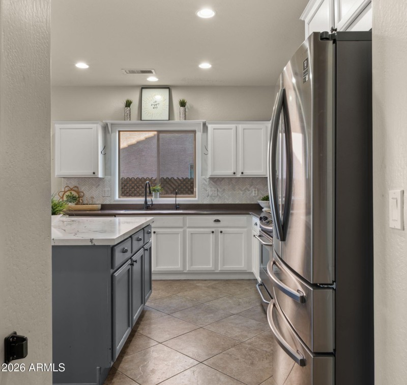 15-web-or-mls-Kitchen8
