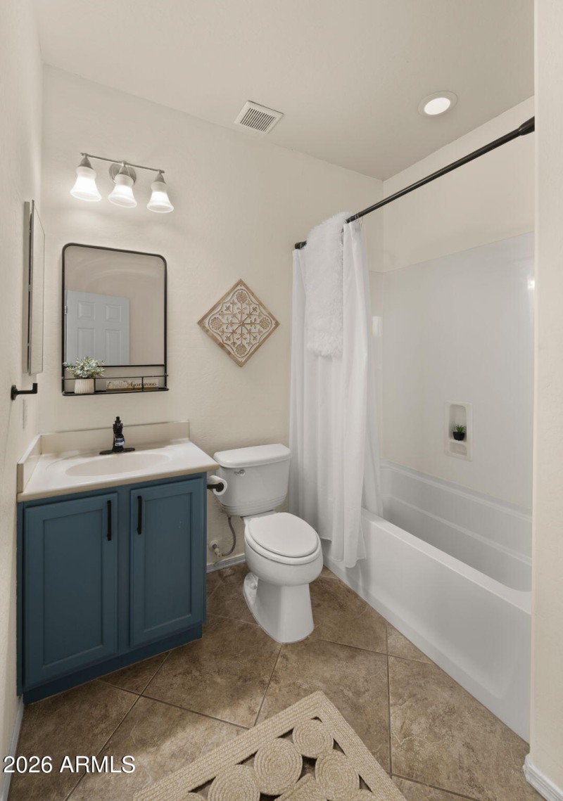 35-web-or-mls-Main Level Full Bathroom