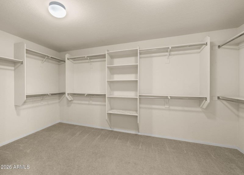 61-web-or-mls-Primary Bedroom8