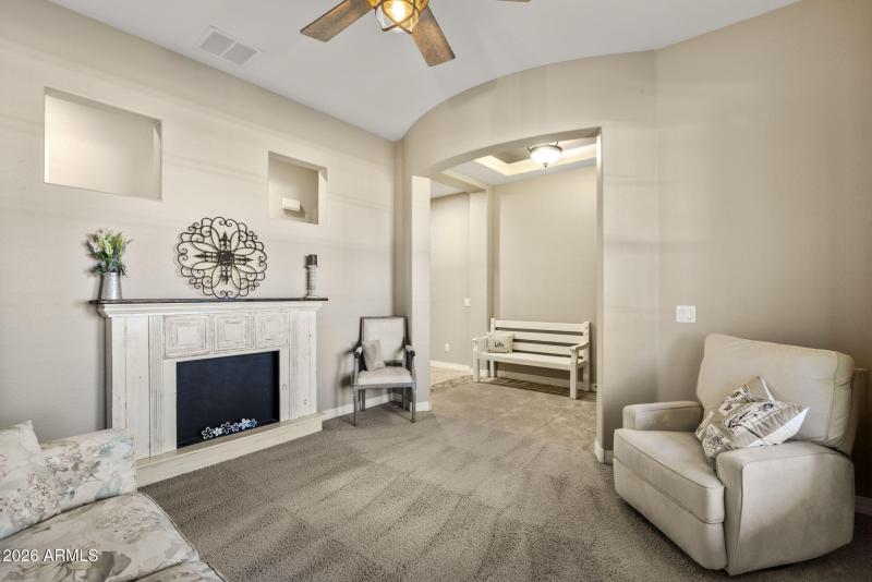 8-web-or-mls-3831-e-weather-vane-rd