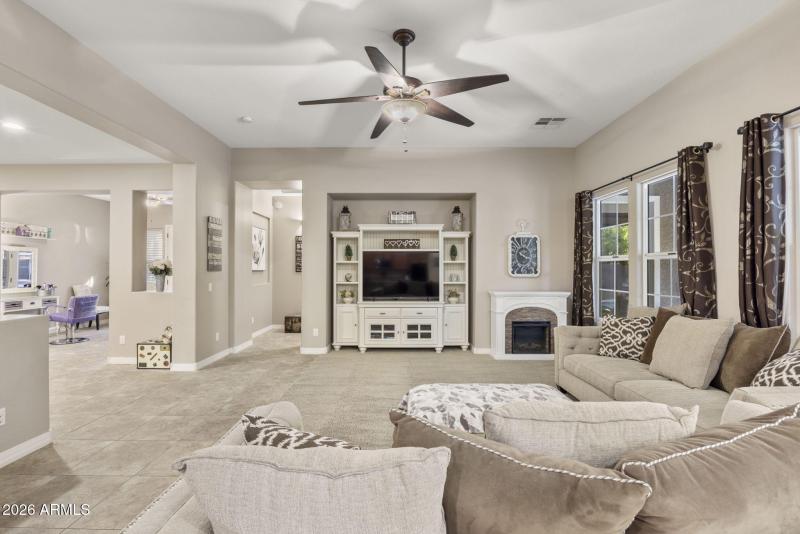 26-web-or-mls-3831-e-weather-vane-rd