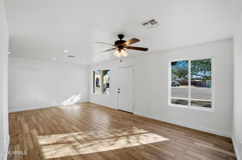 17036 n 38th ave, glendale, az 85308-4