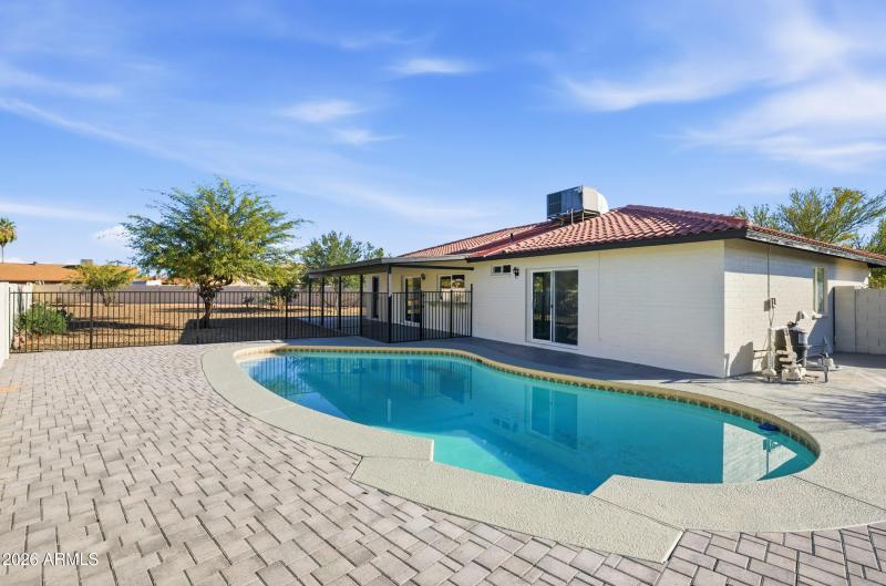 17036 n 38th ave, glendale, az 85308-19