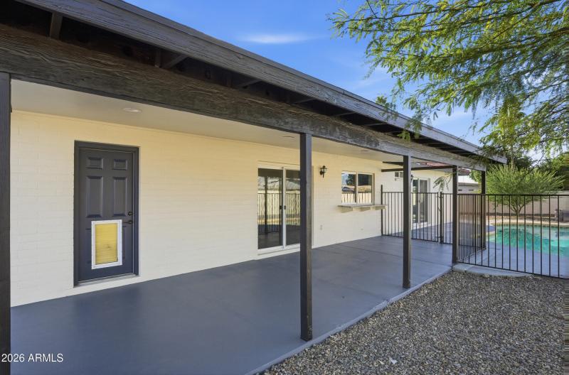 17036 n 38th ave, glendale, az 85308-23