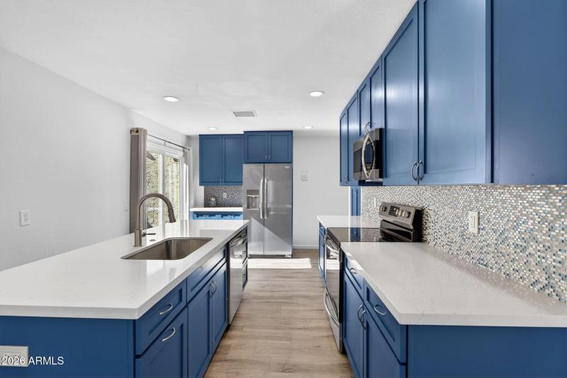 9-web-or-mls-34- E Embassy St