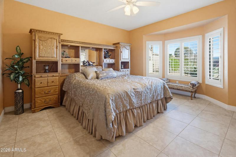 15932 W Summerwalk Dr-5