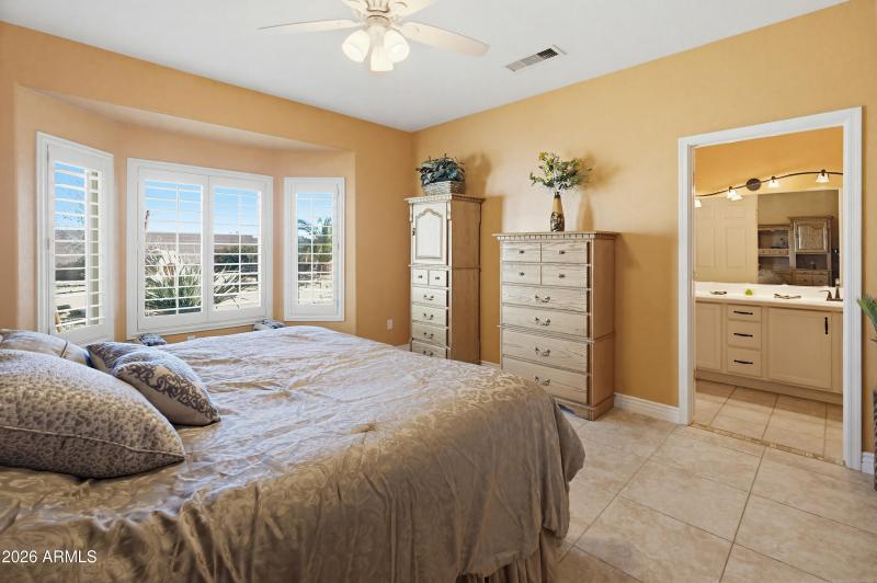 15932 W Summerwalk Dr-6