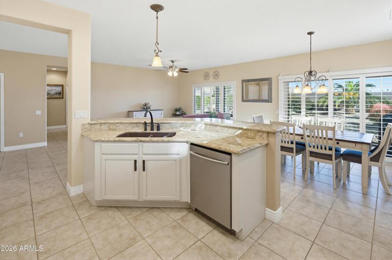 15932 W Summerwalk Dr-17