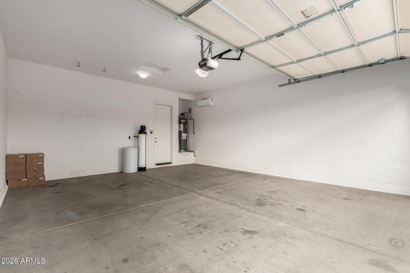 Air Conditioned Garage