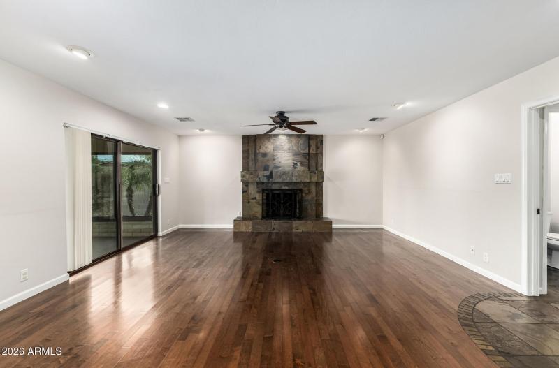 Huge family room is 18' x 15'