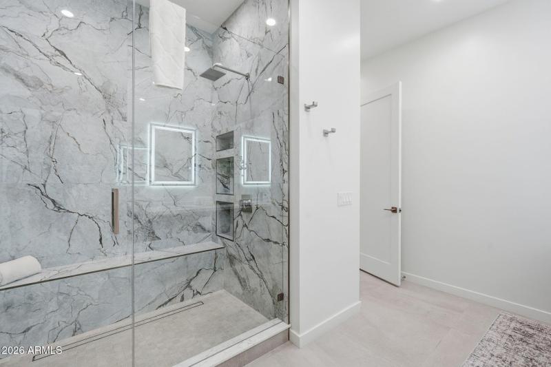 020_Primary Bathroom