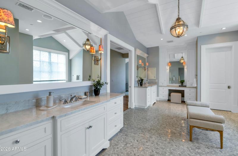 5445 E Exeter Blvd-print-036-009-TOD5051