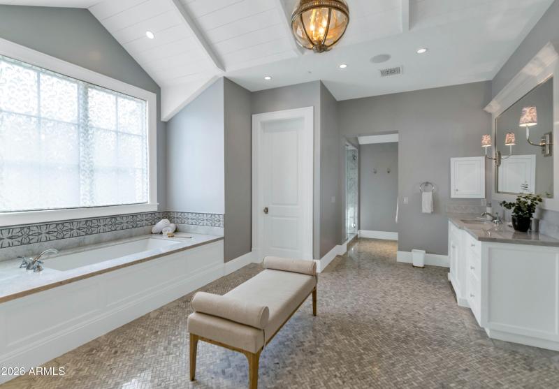 5445 E Exeter Blvd-print-037-003-TOD5049