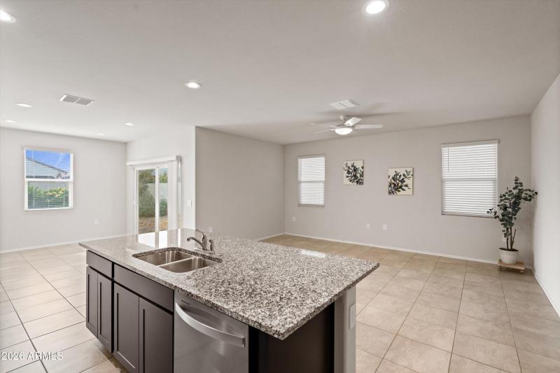 15-Kitchen to Family