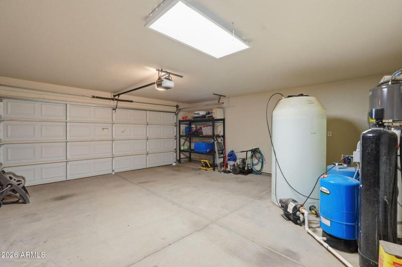 Attached 2 car garage