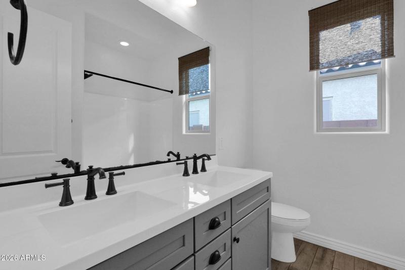 19-web-or-mls-P1459263