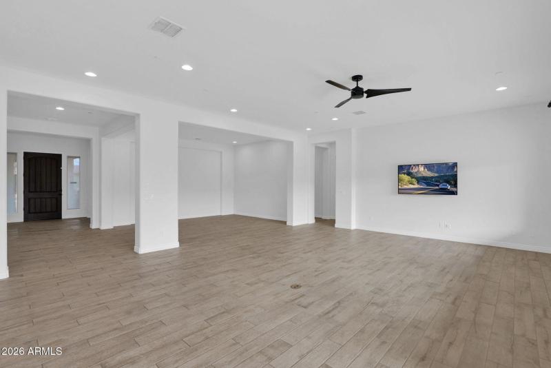 30-web-or-mls-P1459288