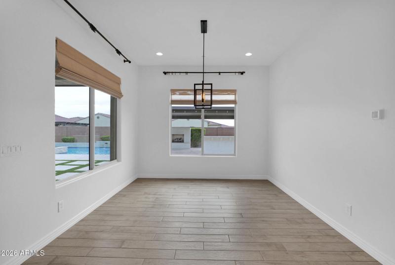 42-web-or-mls-P1459305