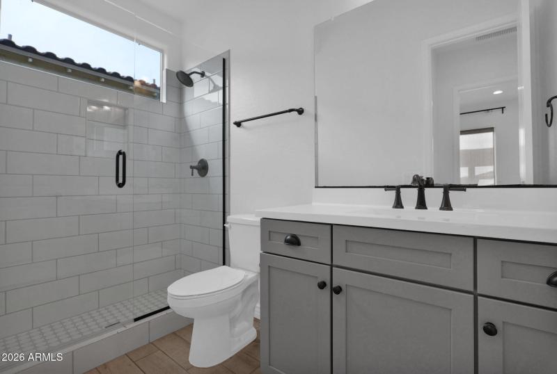 44-web-or-mls-P1459323