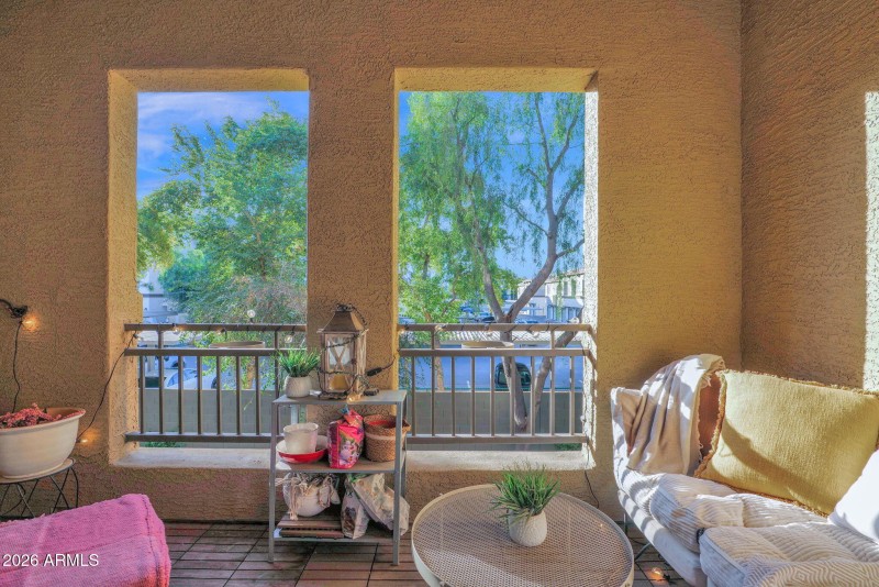6-web-or-mls-P1448946