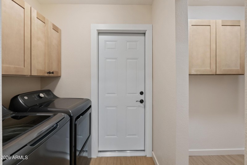 603 E Amarillo Cir laundry