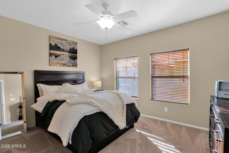 28-web-or-mls-P1448984