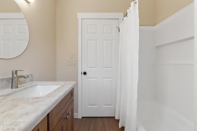 603 E Amarillo Cir Master bath