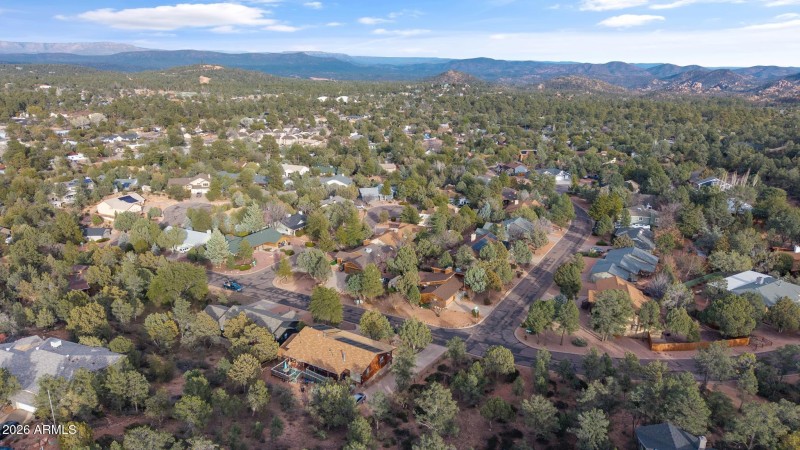 Neighborhood Golden Frontier 5