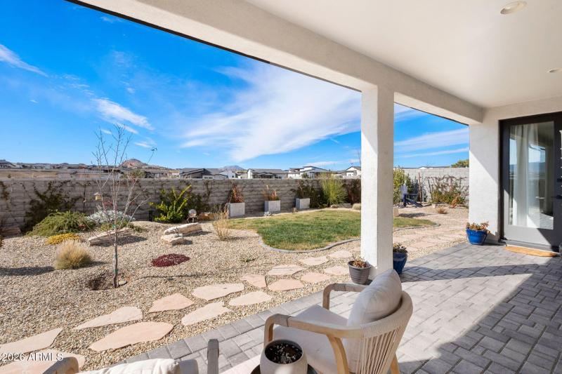 32-Back Patio to Yard