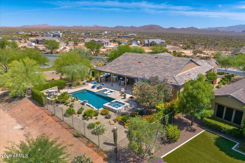 29-02-Aerial View (2)