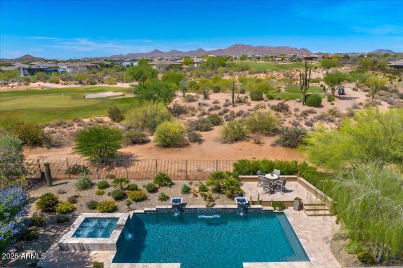 32-05-Aerial View (5)